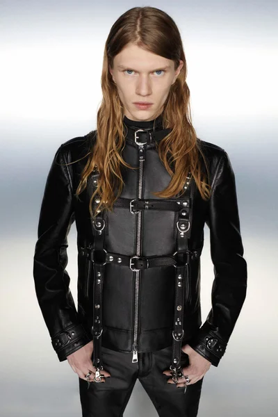 Look 14